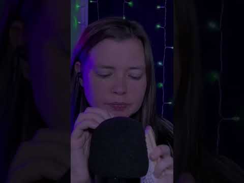 ASMR Aggressive Bristle Brush Sounds on the Foam Mic #asmr #relax #triggersforsleep #tingles