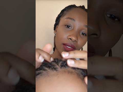 ASMR - COÇANDO SEU CABELO COM TRANÇAS #asmr #shorts #asmrvideo