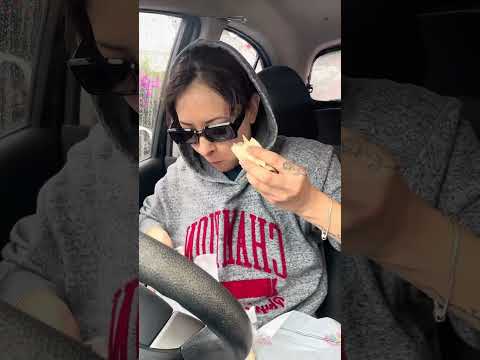 Mukbang Tacos (Barbacoa) #asmr #food #mouthsounds #foodie #eating