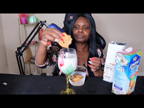 OATMEAL RAISIN ASMR EATING SOUNDS