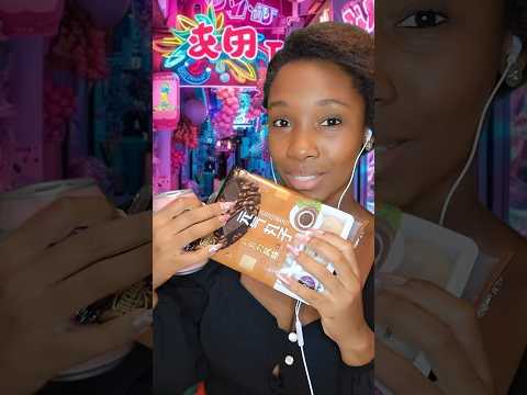 ASMR COMENDO COISAS DA CHINA PELA 1° VEZ #asmr #mukbang #asmrshorts