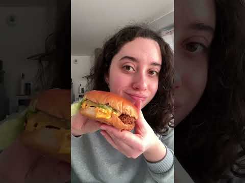 🌙 ASMR FRANÇAIS : JE TESTE DES MENUS ONE PIECE AU BK !🏴‍☠️🍔 #asmr #asmrfr #onepiece #burgerking