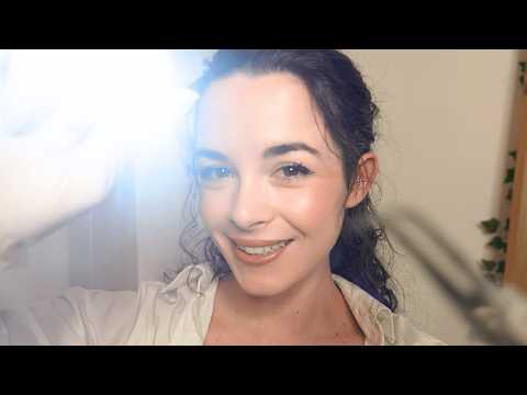 ASMR [Roleplay] - Une infirmière te soigne aux urgences | soft spoken
