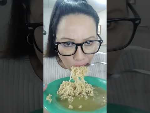 #slurpingsounds #mukbang #funnyshorts #shortvideo #viral #noodles #rice #igorotak #americancity