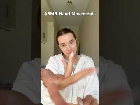 literally obsessed #asmrhandmovements #asmr #tingles #visualtingle #asmrrelaxation