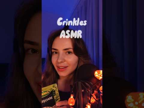 ✨ Crinkles ASMR 💆‍♀️ #asmr #asmrsounds #asmrtriggers #asmrvideo #asmrcrinkles  #relaxing