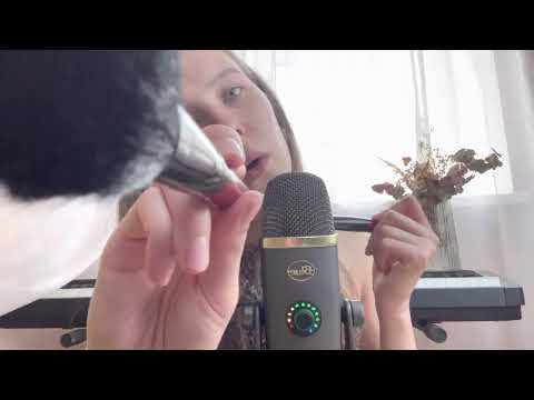 Asmr💨Breathing and Blowing from ear to ear +Brushing