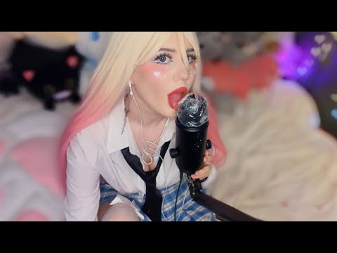 ASMR Licking Mic 👅