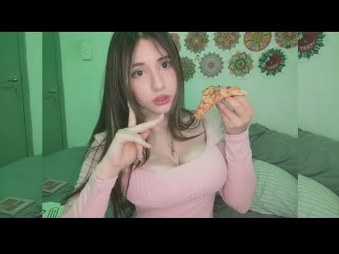 COMIENDO PIZZA 🍕 - ASMR en ESPAÑOL ✨