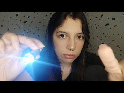 ASMR Vou EXAMINAR você (siga minhas instruções) | Rápido e Caótico