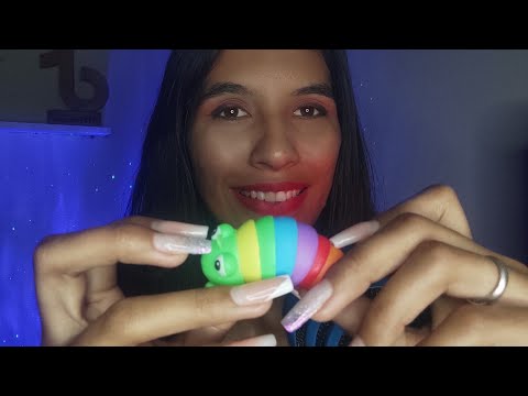 ASMR DELICADO COM O PRIMEIRO MICROFONE DO CANAL 🤤