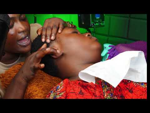 ASMR ✨satisfysing  Ear Oiling Nitpicking, Neck massage that will relax you tonight 