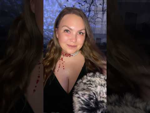 #asmr #halloween #vampire #bestlifebybrooke #personalattention #costume #sleepaid #tingles #tingly