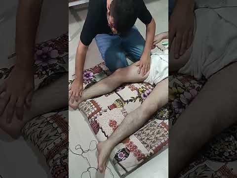 RELAXING QUADRICEPS PRESSED MASSAGE FOR ATHLETES #massage #satisfying #relaxing #asmr #shorts