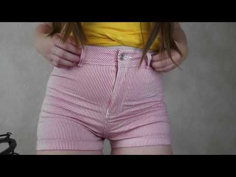 ASMR scratching short / fabric sounds