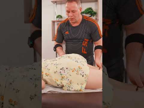 FANTASTIC chiropractic adjustment and stretching TOP CHIROPRACTOR for Maria #chiropractor