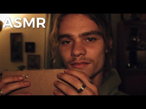 ASMR Slow and Quiet Tracing, Tapping and Crinkles