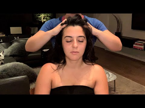 [ASMR] Relaxing Scalp & Shoulder Massage (Whisper)