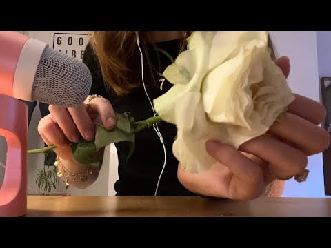 asmr / witchy themed tapping and scratching 