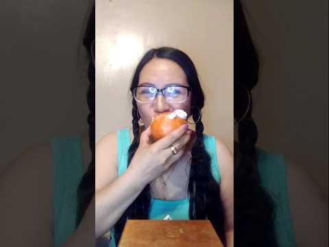 HOW I EAT BIG TOMATO #shortsfeed #mukbang #eating #eatingshow #asmr #tomato #fruit #food #everyone