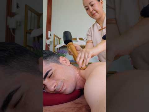 ASMR: Relaxing Thai Hammer Full Body Tok Sen Massage #shorts