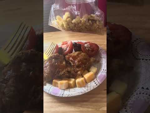 A funny look at my heal. #mealprep #mealprepideas #fitnessmeals