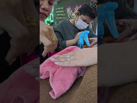 #ASMR de mi #manicure 💅🏼✨ #beaty #salon #manos #manicura #manicuraperfecta #shorts