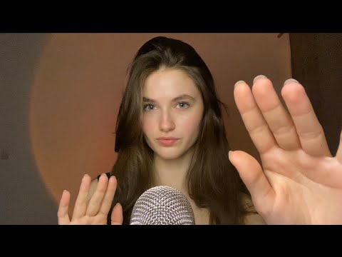 ASMR | 100% mouvements de mains 🌼( Reiki, chuchotement)
