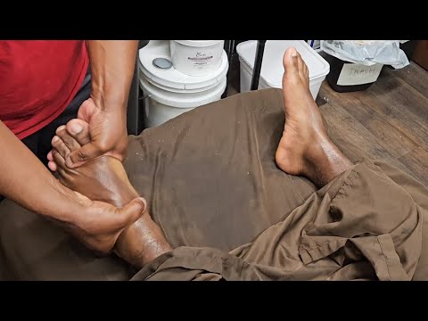 Weightlifter's Foot Scrub Massage (No Music)