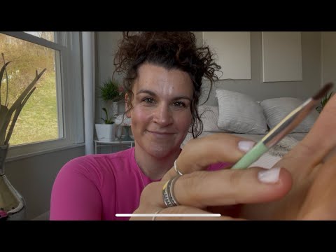 ASMR: Trying To Do Your Eyeliner (Personal Attention)