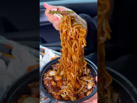 Secretly eating a little snack at midnight be like… #food #eating #mukbang #noodles #cheese