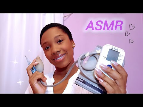 ASMR / MÉDICA EXAMINANDO VOCE | ROLEPLAY (VOZ SUAVE & SUSSURROS)