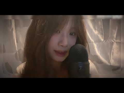 ASMR🎧｜Furry gloves rubbing microphone | brush | gesture trigger | mouth sound