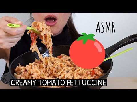 ASMR Eating Sounds: Creamy Tomato & Spinach Fettuccine (No Talking)