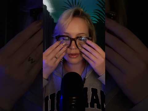 Shirt scratching, hair, & jewelry scratching 👚👩‍🦳💍