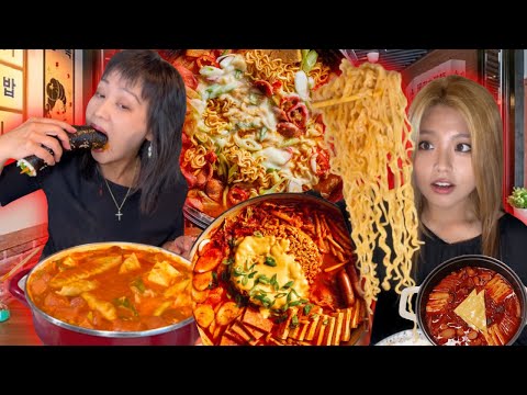CHEESY SPICY RAMEN TTEOKBOKKI HOT POT