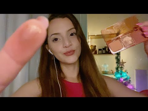 ASMR | Te maquiando para o natal 🎄(asmr makeup)