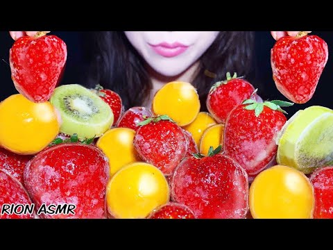 ASMR MUKBANG 먹방 咀嚼音 EATINGSOUNDS NOTALKING TANGHULU CANDIED FRUITS STRAWBERRY KIWI KUMQUAT