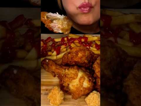 KFC drenched in gravy #shorts #asmr #food #kfc