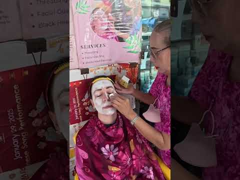 Intensa depilación facial callejera 😳 #facial #face #depilation #travel #short #tailandia