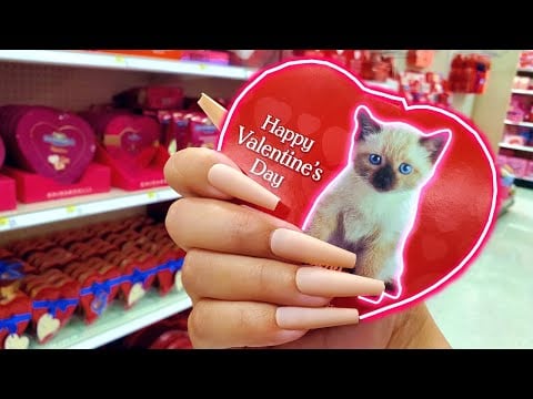 Public ASMR 🌹 Valentines Gifts Fast Aggressive Tracing + Build Up Tapping + Scratching Tingles