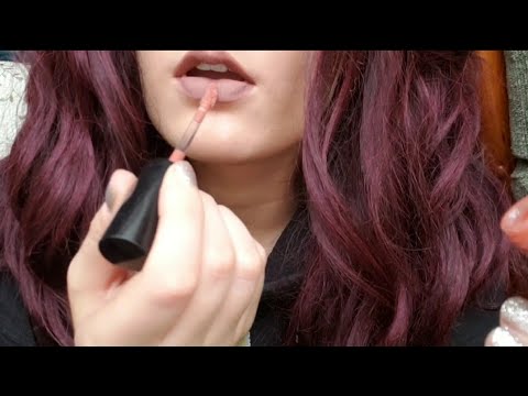 ASMR Lipgloss Pumping Sounds, Opening and Closing Lipgloss, Tapping, Rain Background Sounds