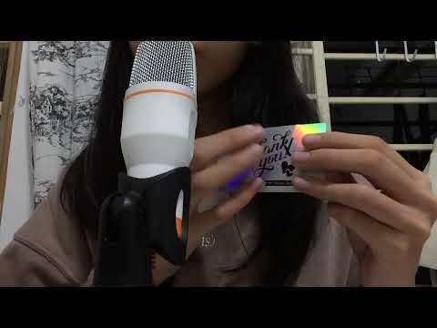 ASMR finger tapping card and mic scratching (super tingly!)