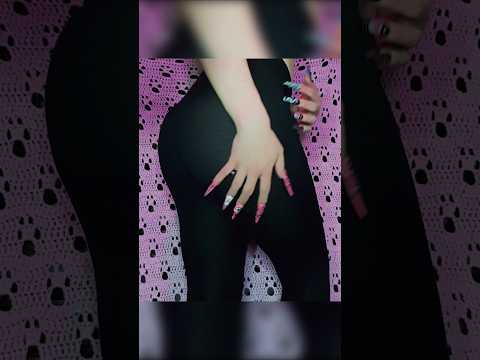Leggings scratching ASMR #asmr #asmrfabricscratching #asmrscratching