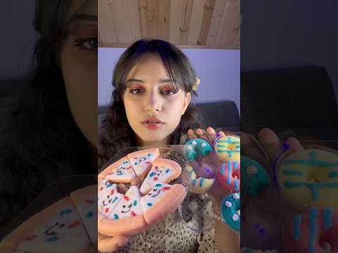 Donuts 🍩 or pizza 🍕? Part l  #asmr #mukbang