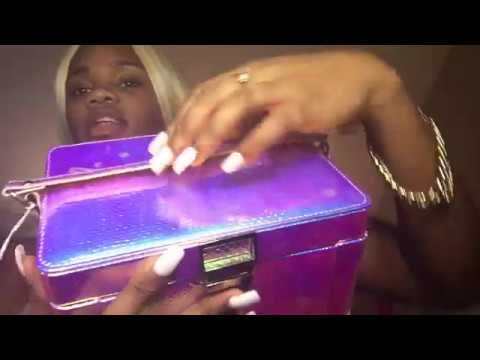 ASMR doing your makeup