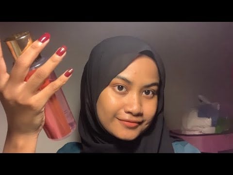 1 minute ASMR  Random Triggers to help you fall asleep - Tapping , Scratching
