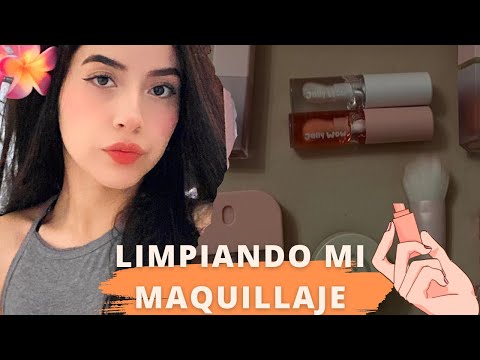 Relájate mientras limpio mi maquillaje 💗 | Andrea ASMR 🦋