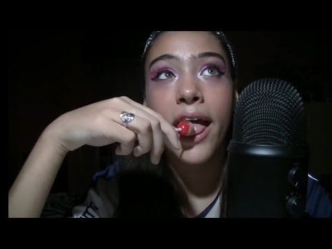 ASMR comiendo un chupetín