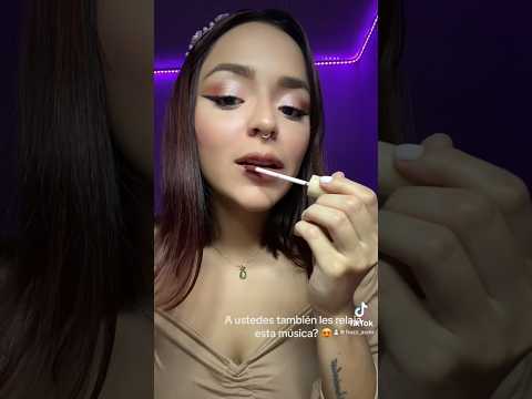 ASMR | Lipgloss 😍 #tiktok #relax #asmrmouthsounds